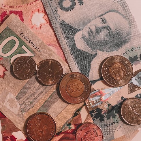 Średni koszt życia w&nbsp;Toronto.